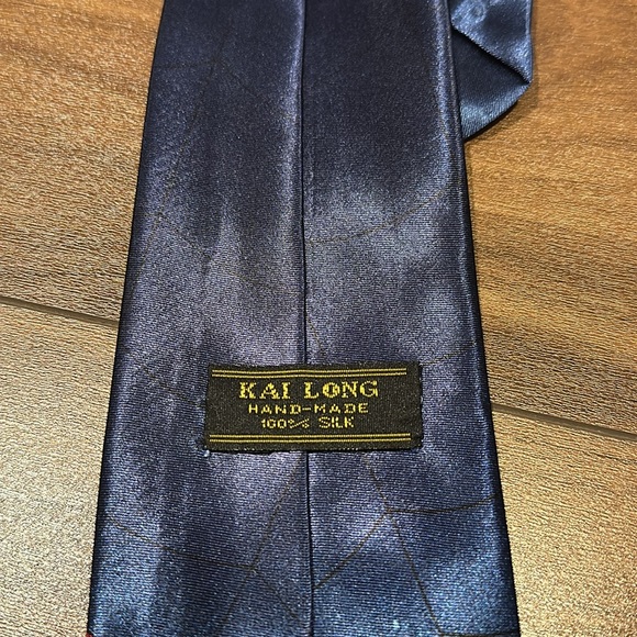 Spider-Man necktie. - Picture 3 of 3